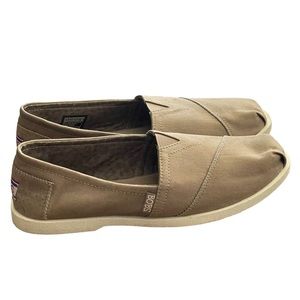 Skechers BOBS Shoes Womens 8.5 Slip On Flats Brown Tan Memory Foam Canvas